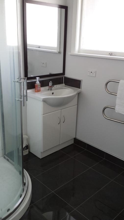כרייסטצ'רץ' Airport Silver Fern Accommodation מראה חיצוני תמונה