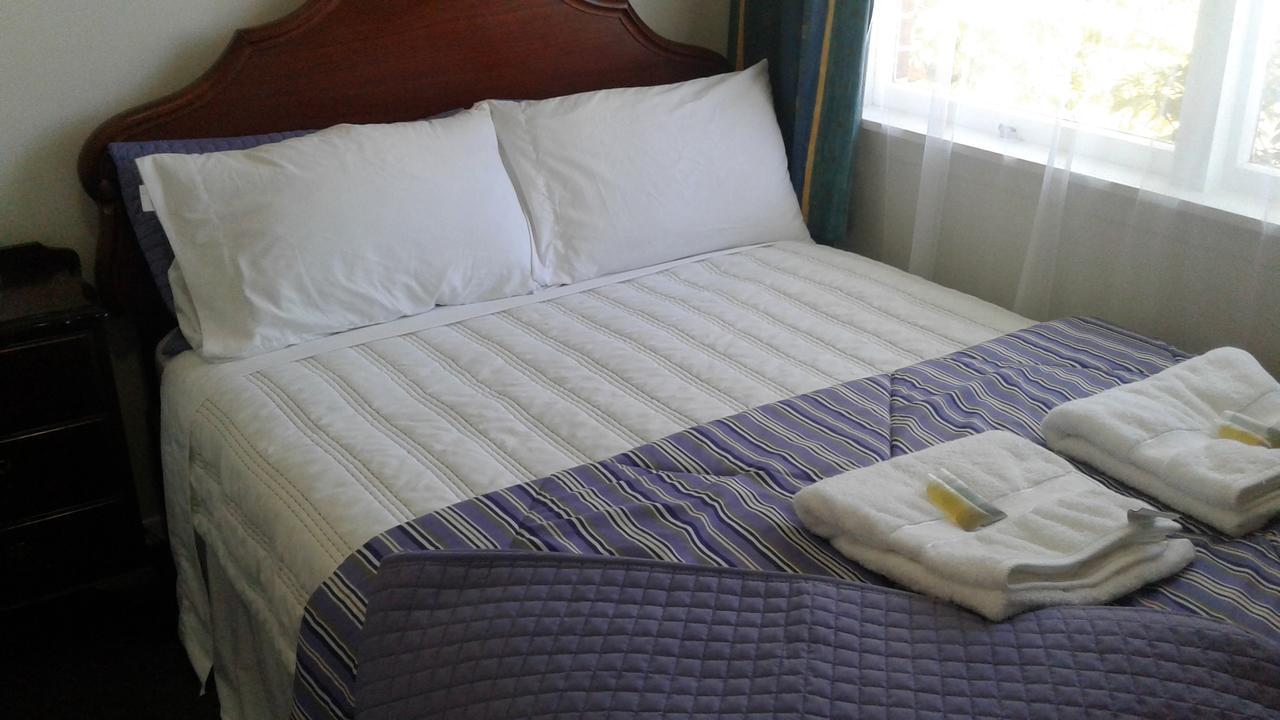כרייסטצ'רץ' Airport Silver Fern Accommodation מראה חיצוני תמונה
