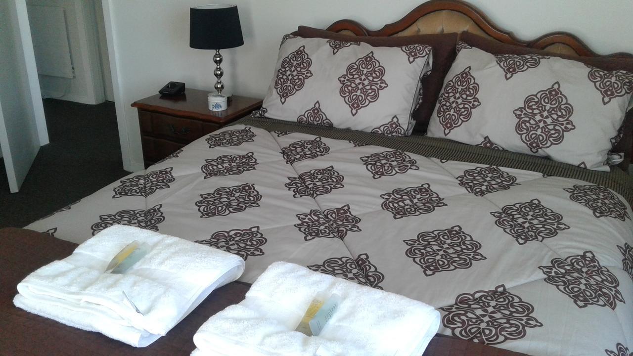 כרייסטצ'רץ' Airport Silver Fern Accommodation מראה חיצוני תמונה